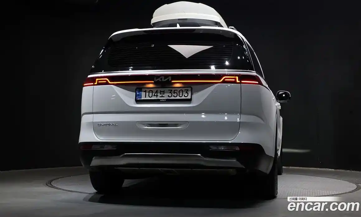 Kia Canival 2023 2.2 Автомат в Москве № 8269, фото 4