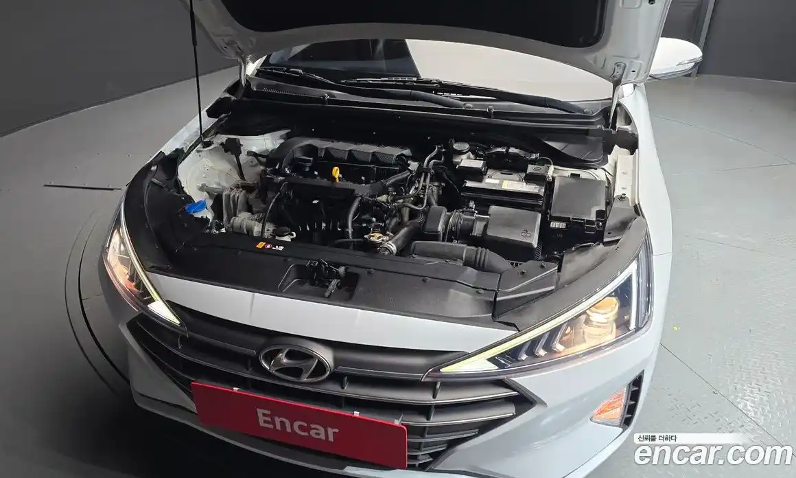 Hyundai Avante 2020 1.6 Автомат в Москве № 86692, фото 12