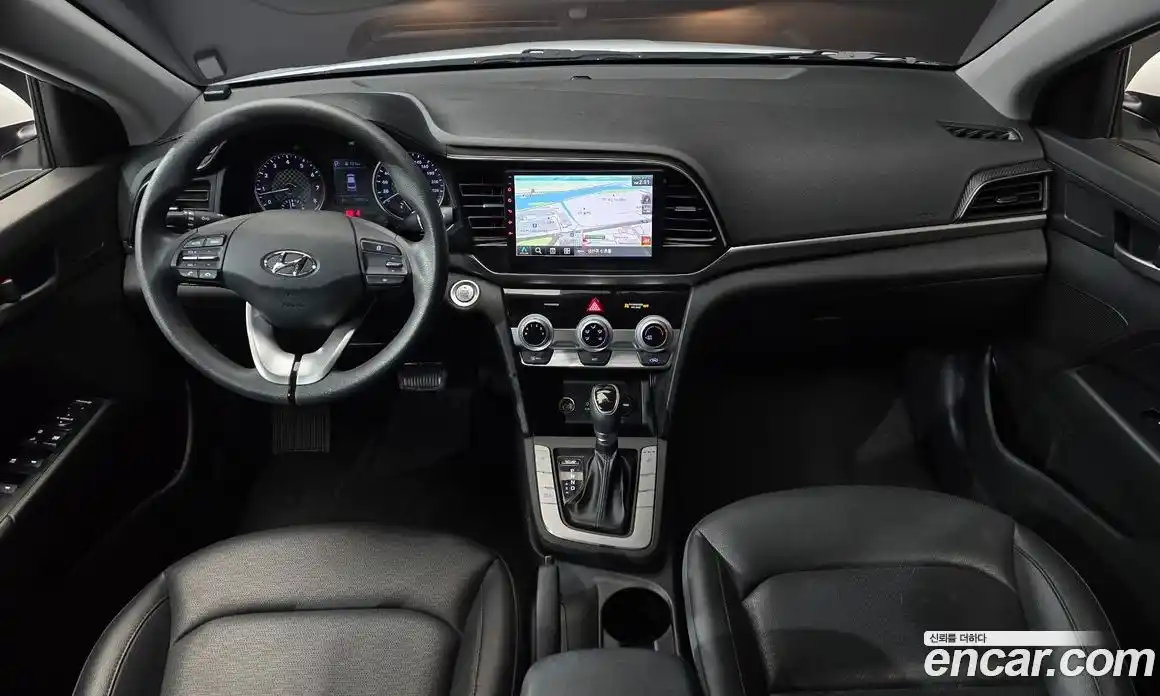 Hyundai Avante 2020 1.6 Автомат в Москве № 86692, фото 19