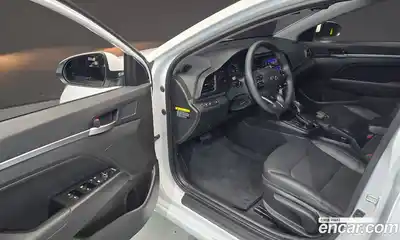 Hyundai Avante 2020 1.6 Автомат в Москве № 86692, миниатюра 8
