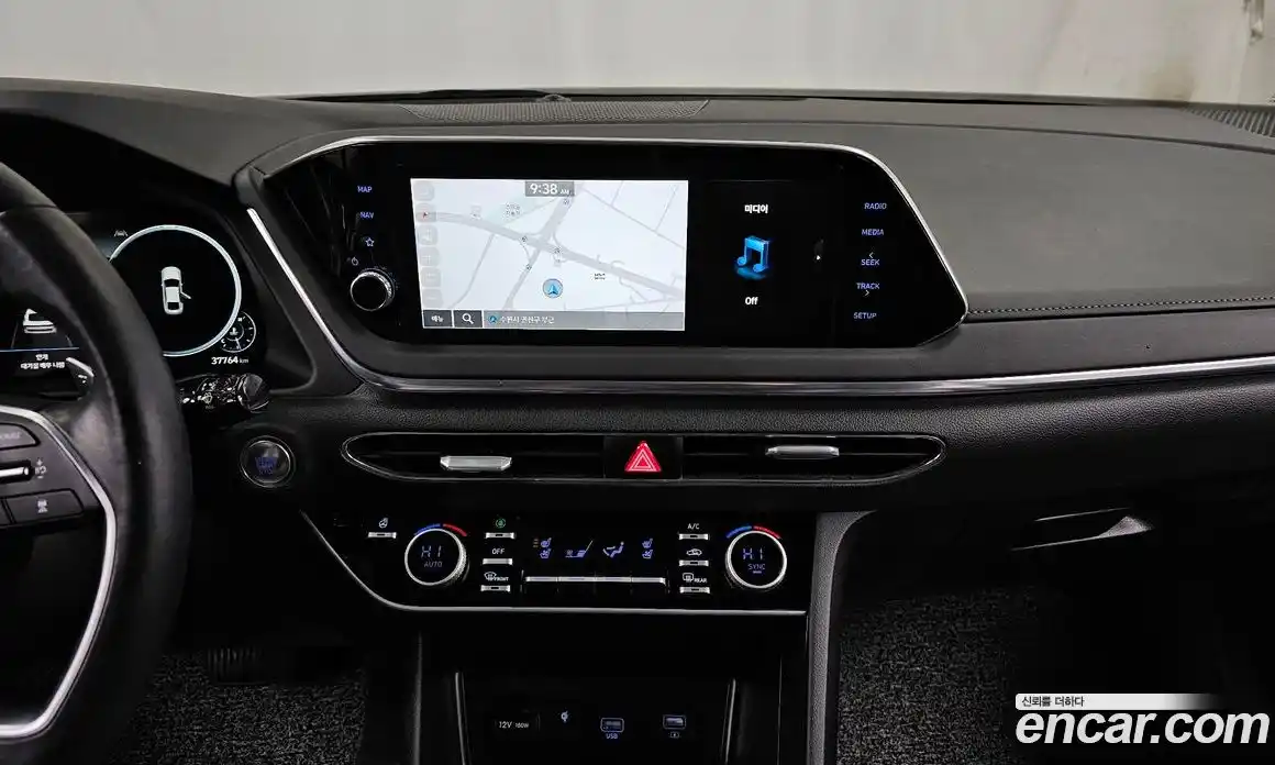 Hyundai Sonata 2023 2.0 Автомат в Москве № 8914, фото 1