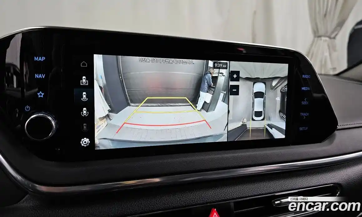 Hyundai Sonata 2023 2.0 Автомат в Москве № 8914, фото 4