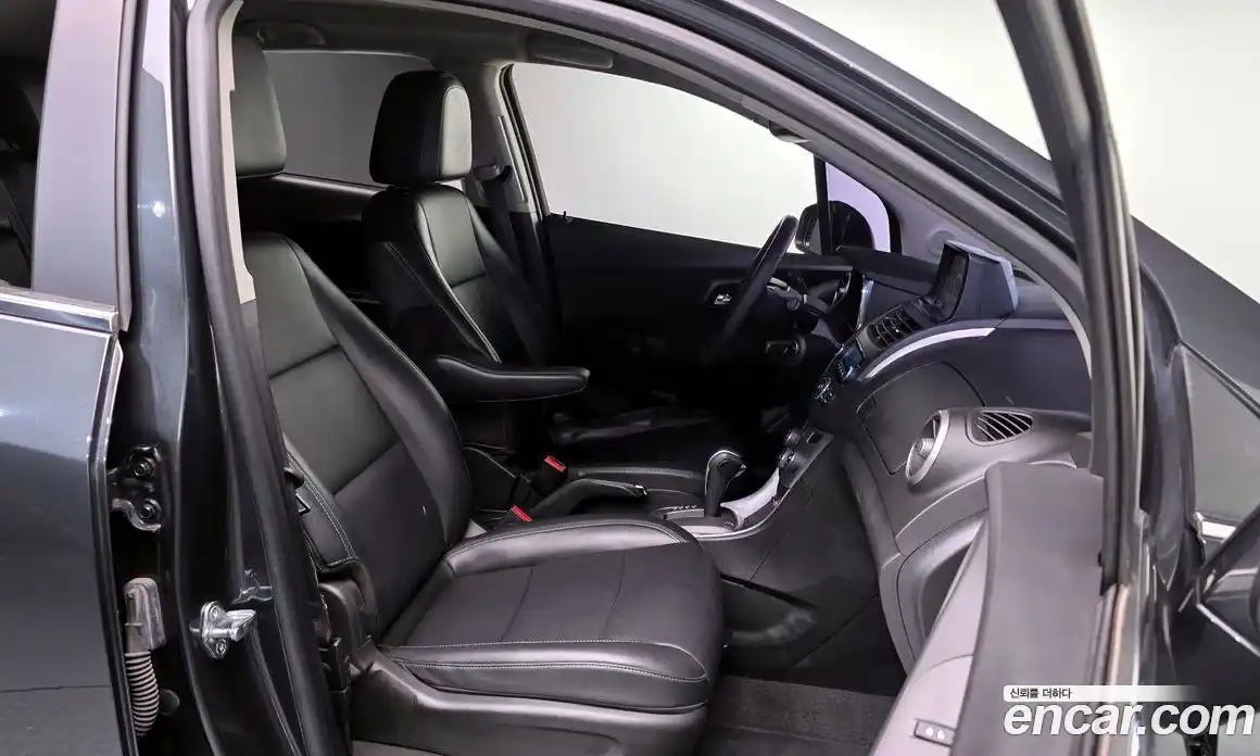 Chevrolet Trax 2016 1.4 Автомат в Москве № 99086, фото 20