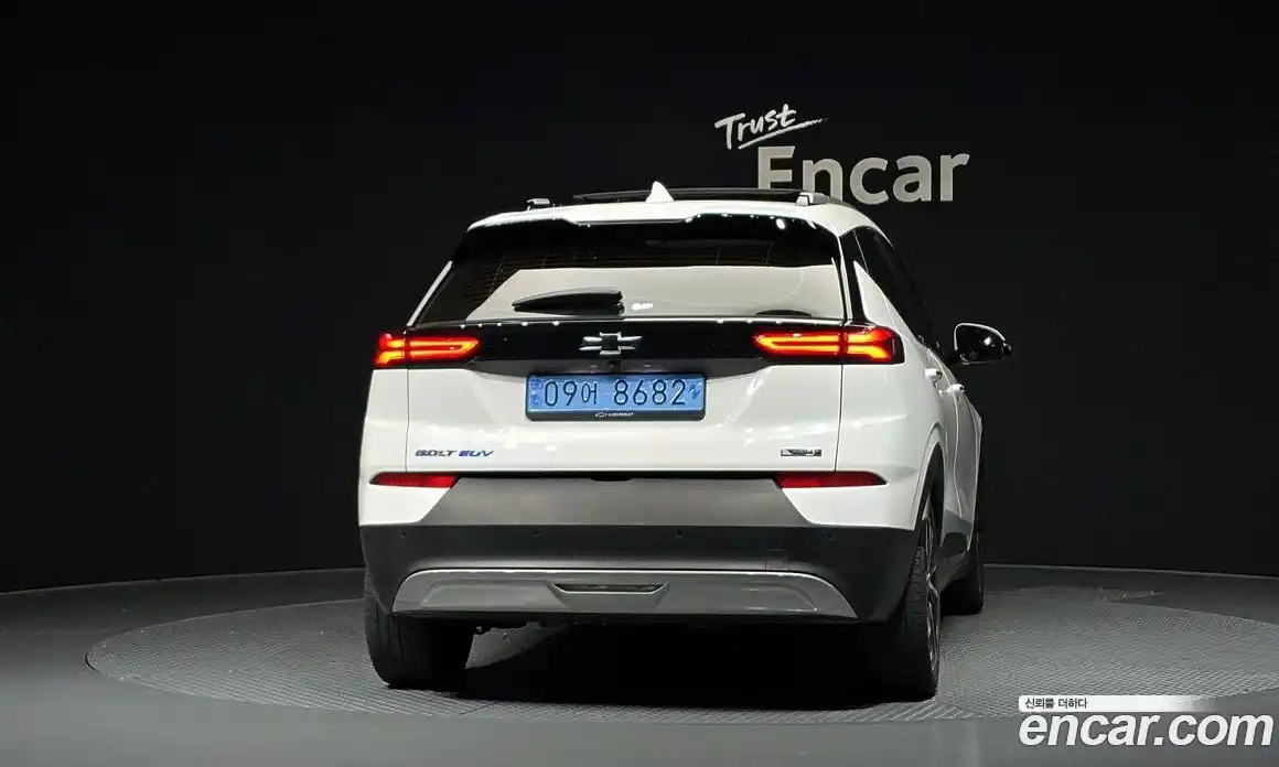 Chevrolet 볼트 EUV 2022 0.2 Автомат в Москве № 103682, фото 15