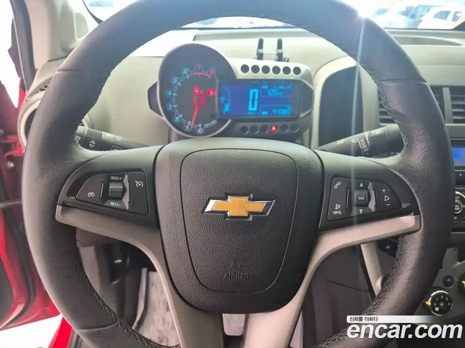 Chevrolet Aveo 2016 1.4 Механическая в Москве № 103767, фото 11