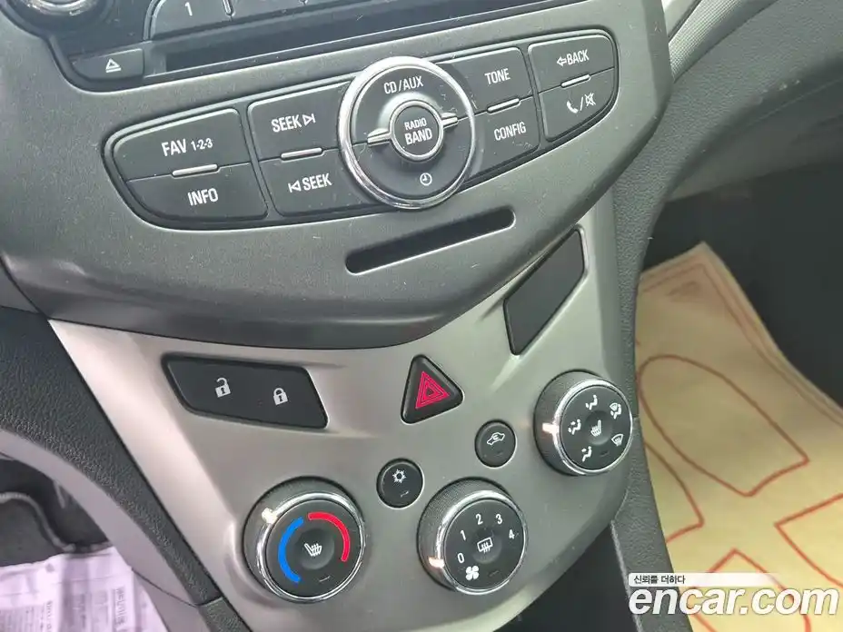 Chevrolet Aveo 2016 1.4 Механическая в Москве № 103767, фото 16