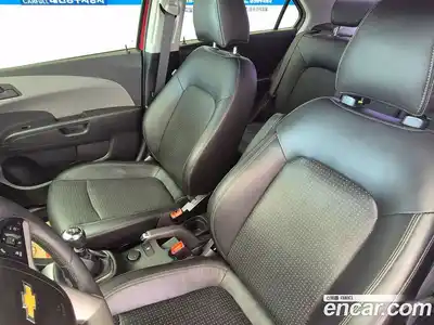 Chevrolet Aveo 2016 1.4 Механическая в Москве № 103767, миниатюра 9