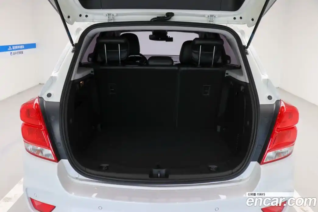 Chevrolet Trax 2017 1.4 Автомат в Москве № 105054, фото 19