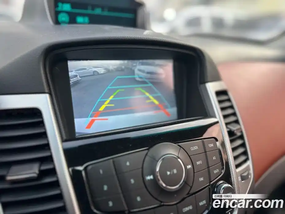 Chevrolet Cruze 2011 1.8 Автомат в Москве № 105403, фото 14