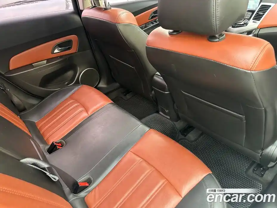 Chevrolet Cruze 2011 1.8 Автомат в Москве № 105403, фото 17