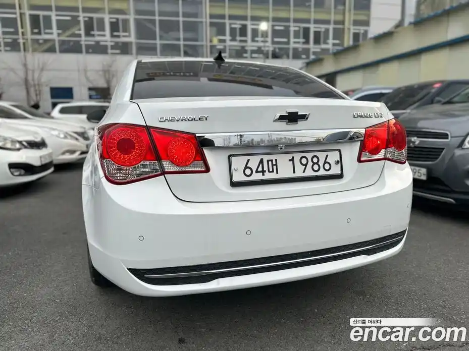 Chevrolet Cruze 2011 1.8 Автомат в Москве № 105403, фото 5