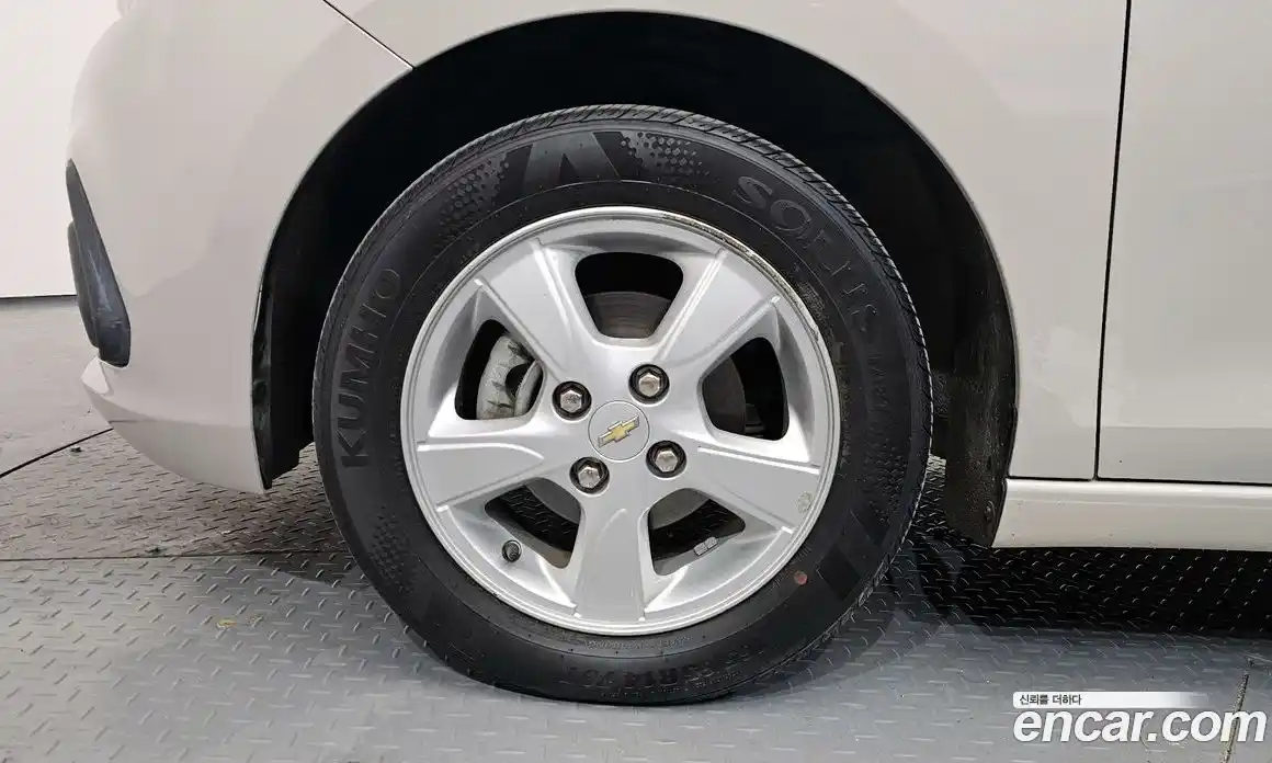 Chevrolet Spark 2016 1.0 Автомат в Москве № 105468, фото 4