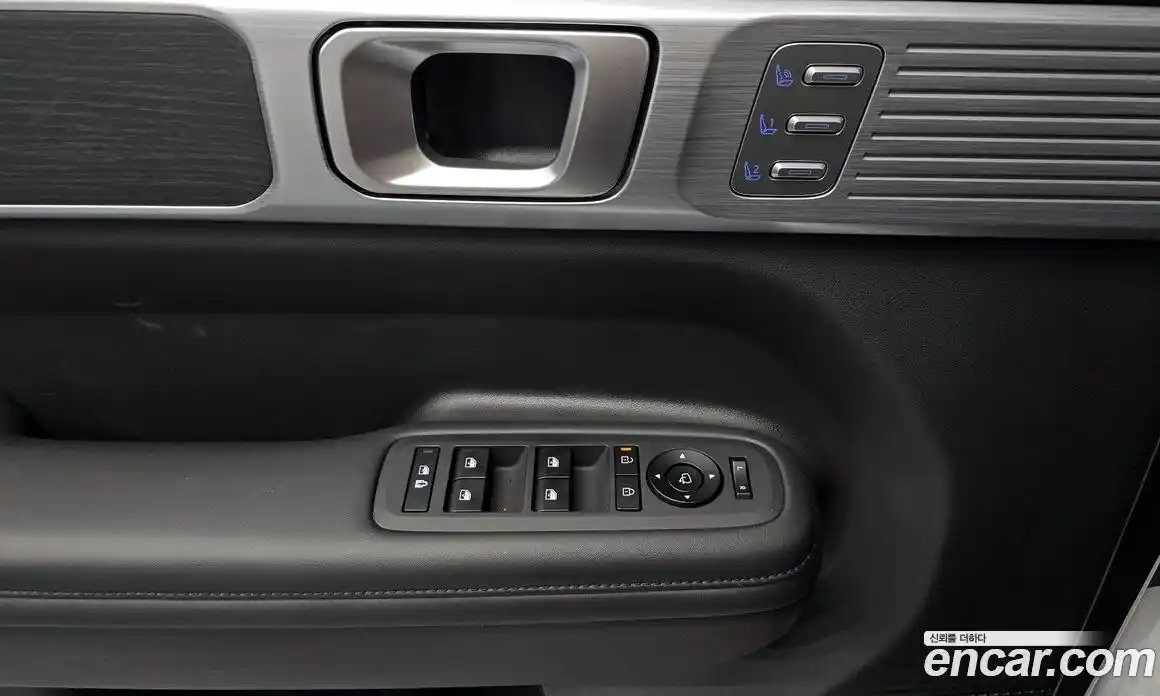 Hyundai Santa Fe 2024 1.6 Автомат в Москве № 107836, фото 18