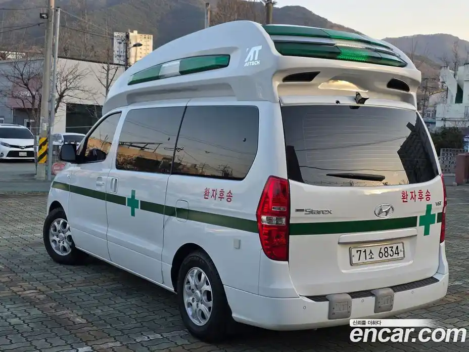 Hyundai Starex 2014 2.5 Автомат в Москве № 108403, фото 4