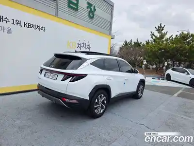 Hyundai Tucson 2023 1.6 Автомат в Москве № 109696, миниатюра 2