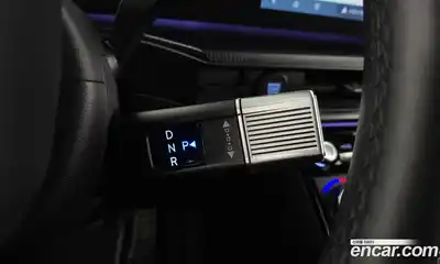 Hyundai Santa Fe 2024 2.5 Автомат в Москве № 111164, миниатюра 9