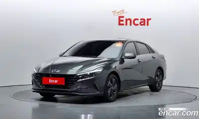 Hyundai Avante 2023 1.6 Автомат в Москве № 112084, миниатюра 9