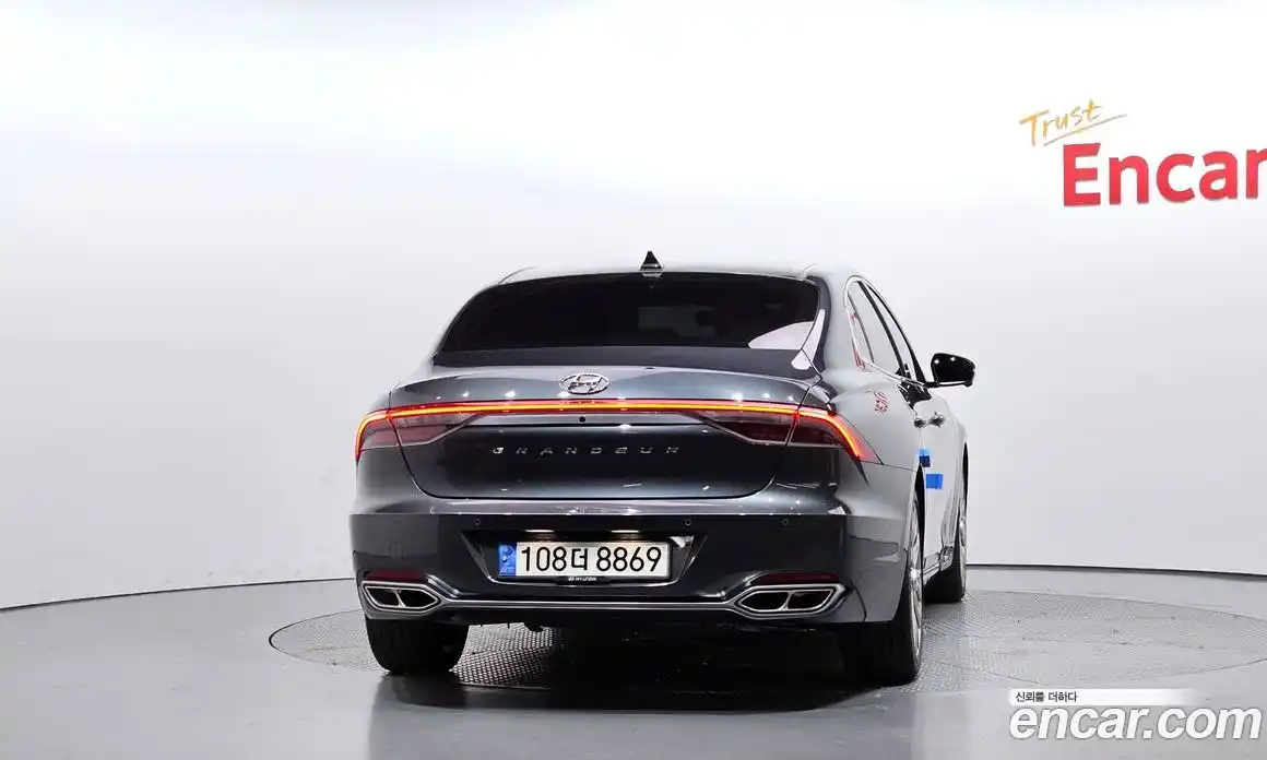 Hyundai Grandeur 2023 3.3 Автомат в Москве № 112801, фото 9