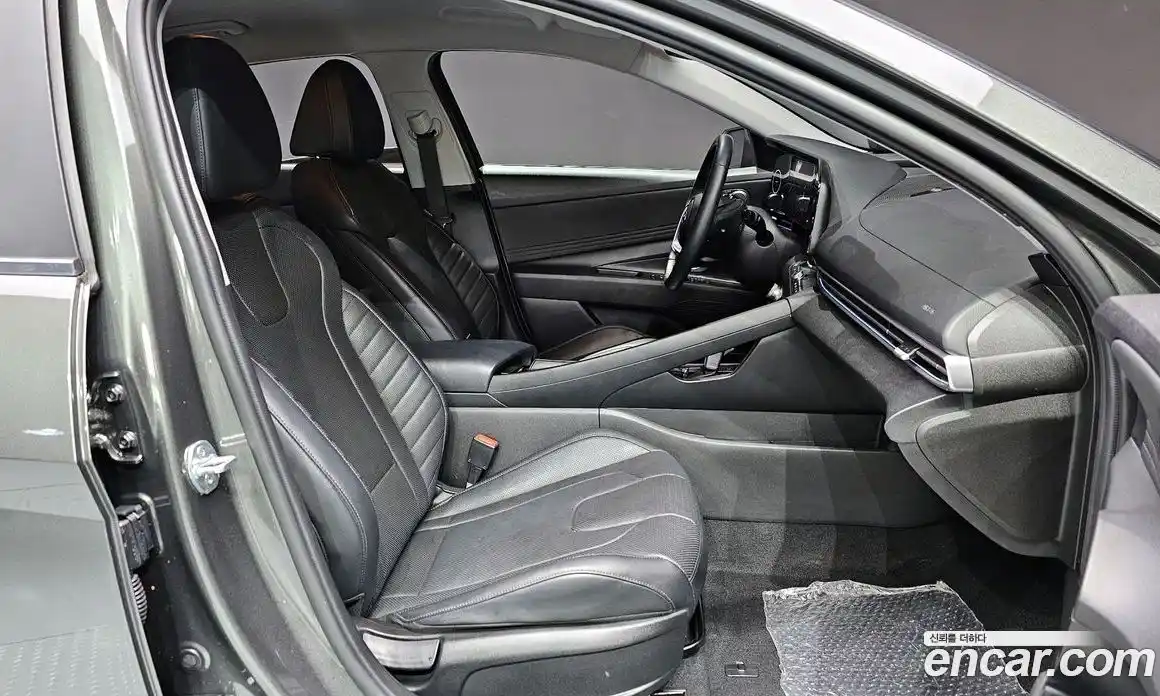 Hyundai Avante 2021 1.6 Автомат в Москве № 113302, фото 16