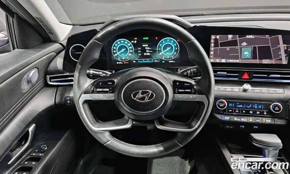 Hyundai Avante 2021 1.6 Автомат в Москве № 113302, фото 2