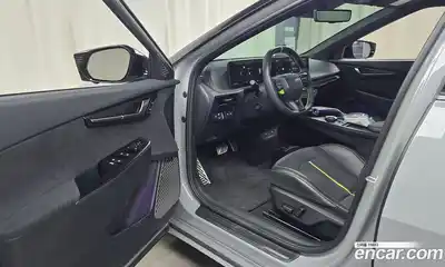 Kia EV6 2025 0.1 Автомат в Москве № 114483, миниатюра 9