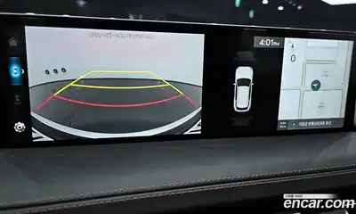 Genesis GV70 2023 2.5 Автомат в Москве № 118625, миниатюра 2