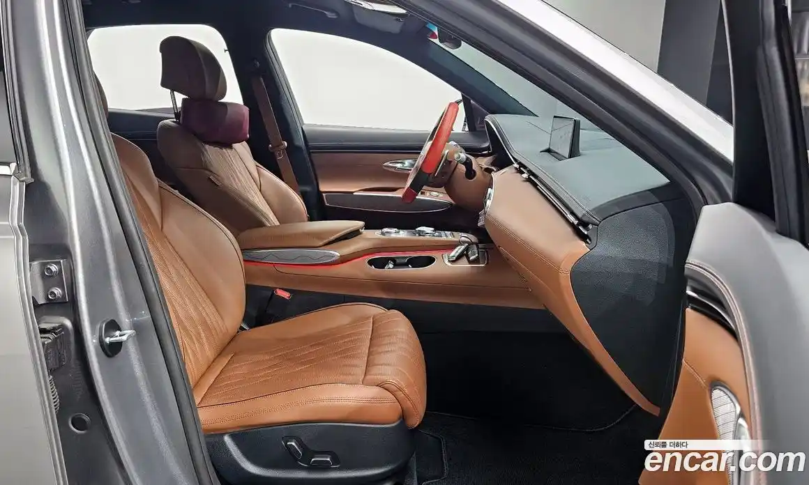 Genesis GV70 2023 2.5 Автомат в Москве № 118625, фото 9