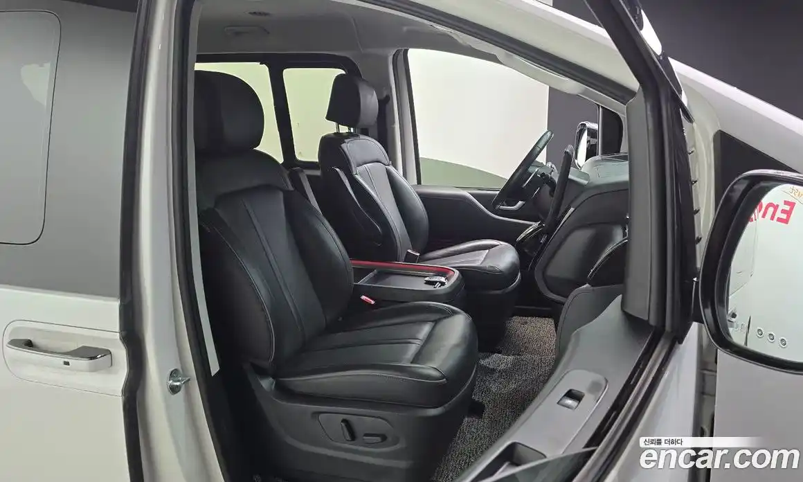 Hyundai Staria 2022 2.2 Автомат в Москве № 119793, фото 11