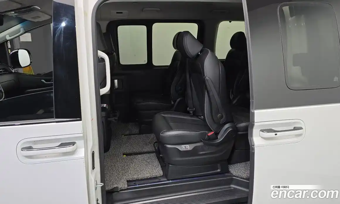 Hyundai Staria 2022 2.2 Автомат в Москве № 119793, фото 12