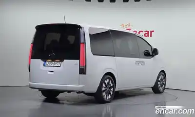 Hyundai Staria 2022 2.2 Автомат в Москве № 119793, миниатюра 2