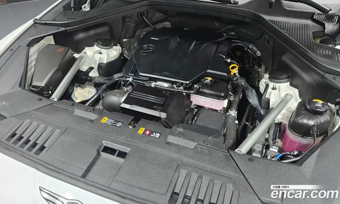 Genesis GV80 2024 2.5 Автомат в Москве № 122541, фото 1