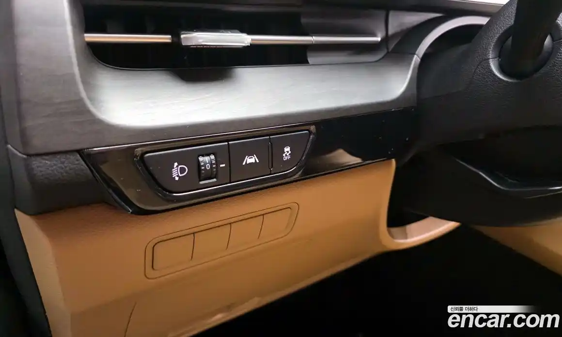 Kia Canival 2023 2.2 Автомат в Москве № 124234, фото 15