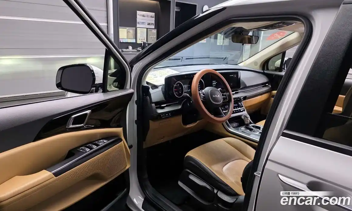 Kia Canival 2023 2.2 Автомат в Москве № 124234, фото 10