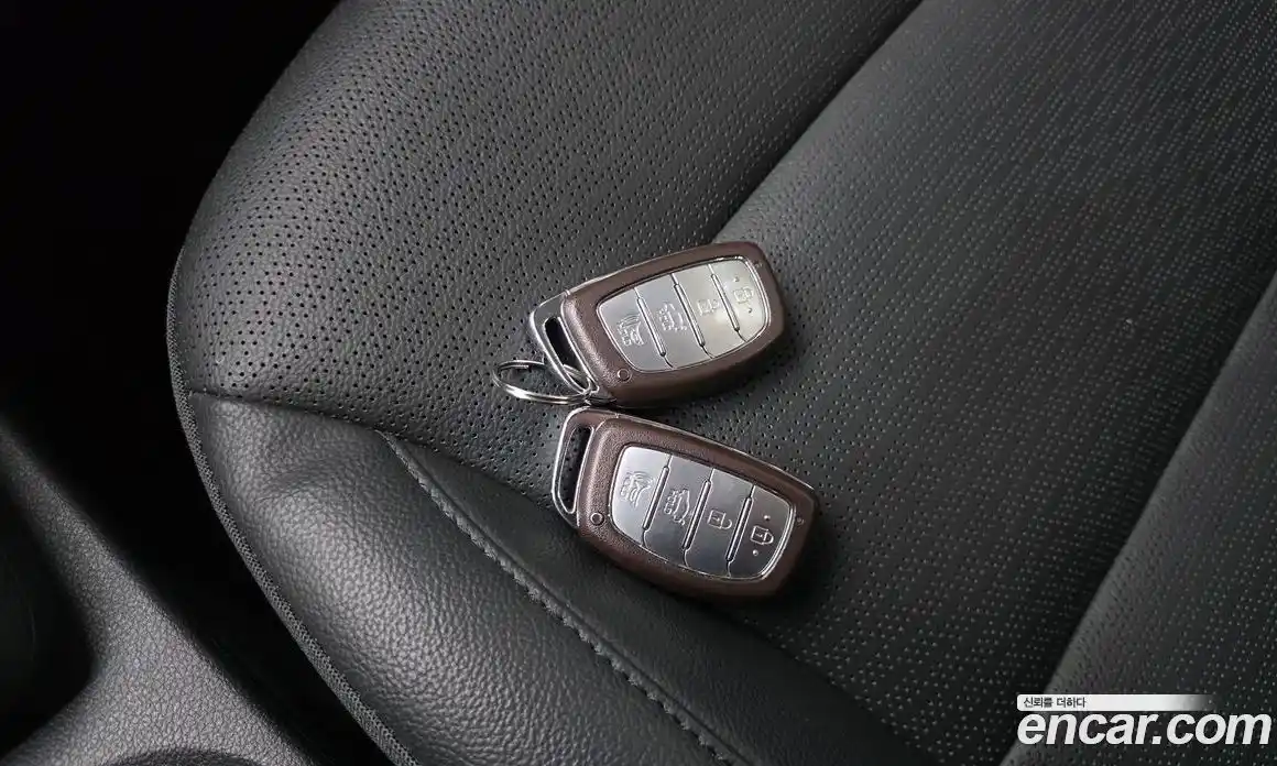 Hyundai Avante 2019 1.6 Автомат в Москве № 125366, фото 6