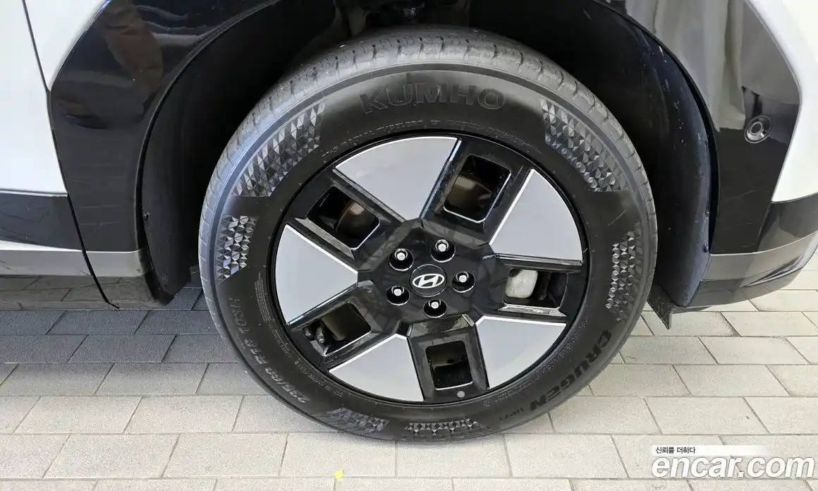 Hyundai Santa Fe 2024 1.6 Автомат в Москве № 125968, фото 15