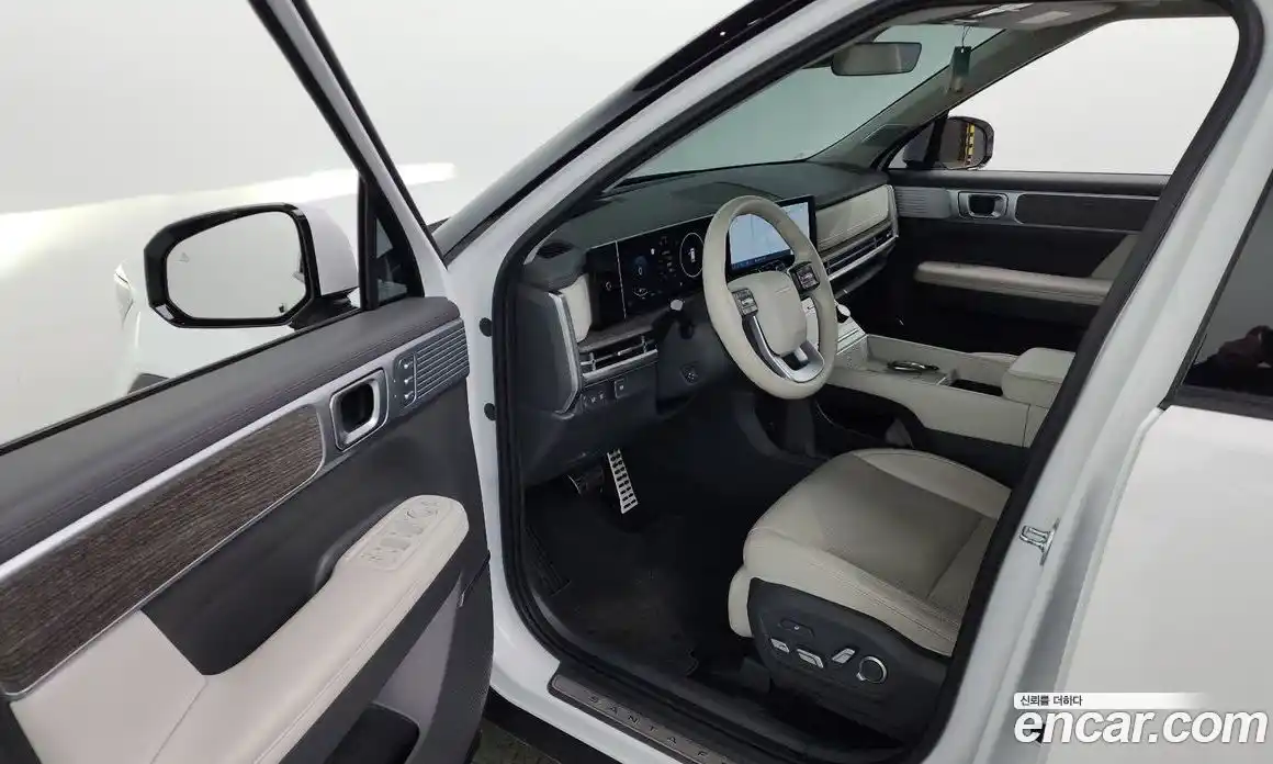 Hyundai Santa Fe 2024 1.6 Автомат в Москве № 126613, фото 3