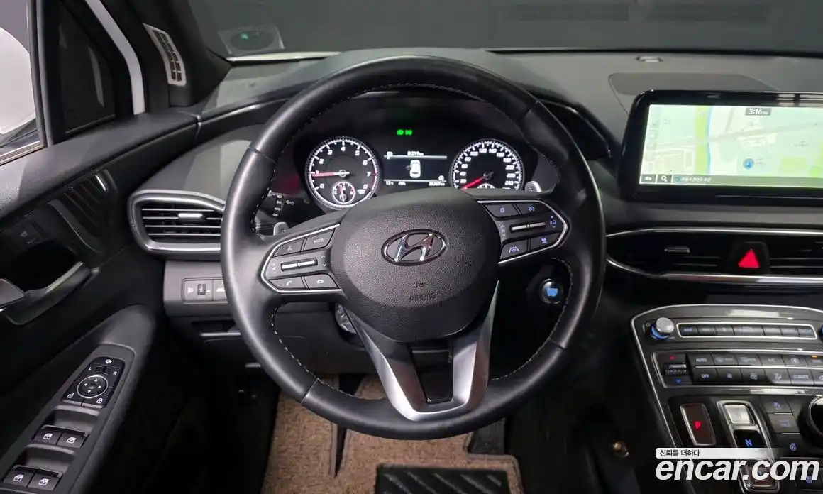 Hyundai Santa Fe 2023 2.5 Автомат в Москве № 127850, фото 13