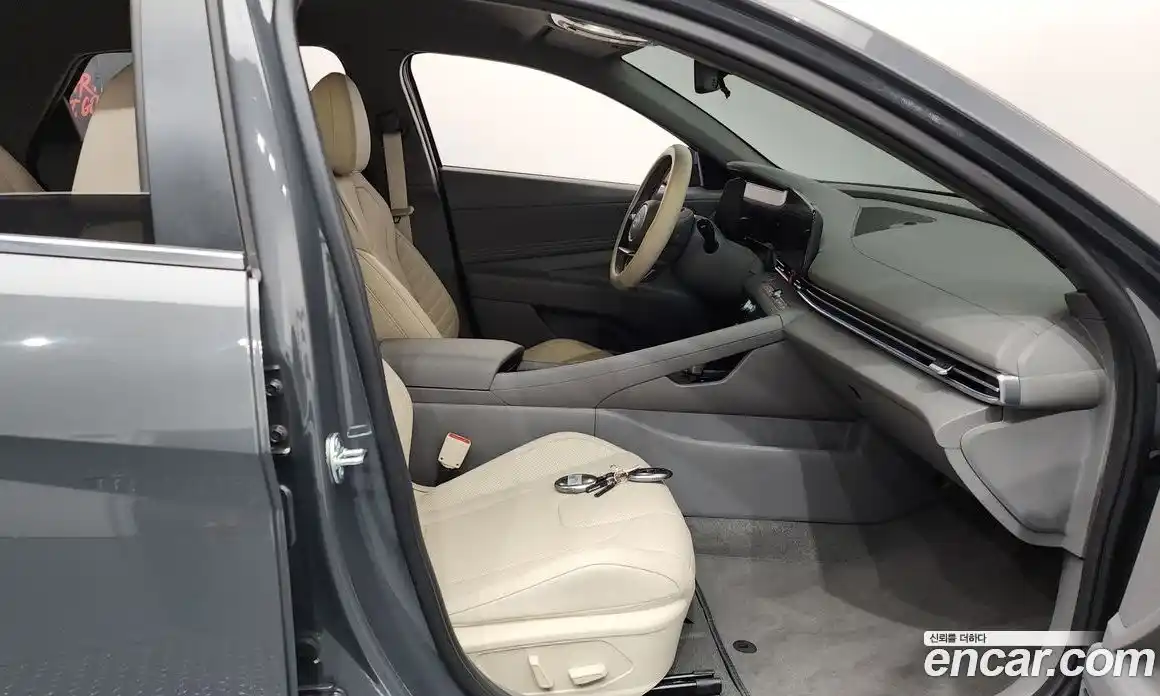 Hyundai Avante 2025 1.6 Автомат в Москве № 129489, фото 10