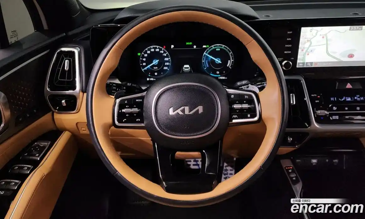 Kia Sorento 2023 1.6 Автомат в Москве № 130287, фото 15