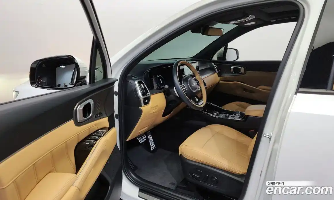 Kia Sorento 2023 1.6 Автомат в Москве № 130287, фото 3