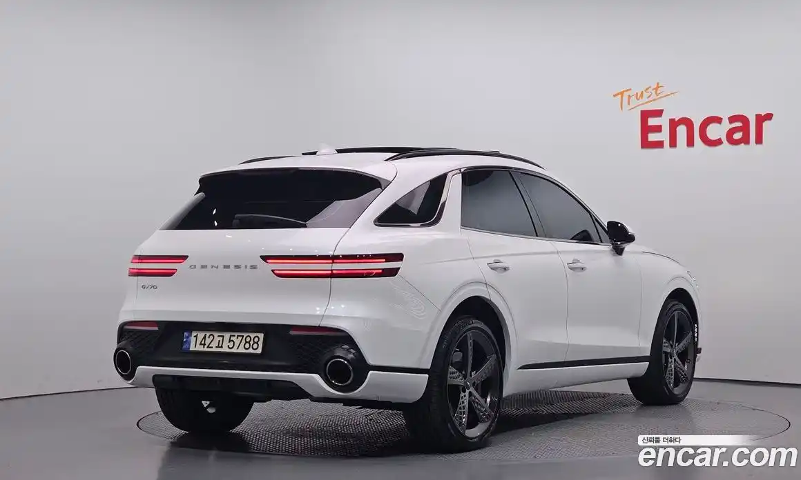 Genesis GV70 2024 2.5 Автомат в Москве № 13048, фото 17