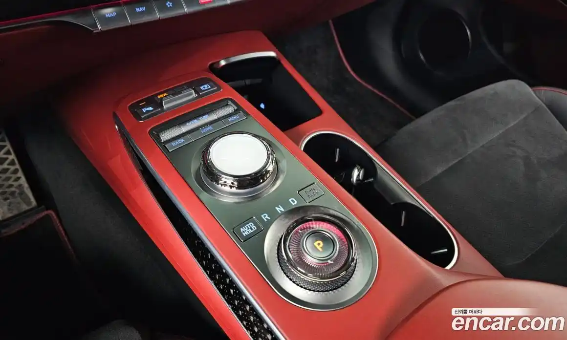 Genesis GV70 2023 2.5 Автомат в Москве № 13131, фото 9