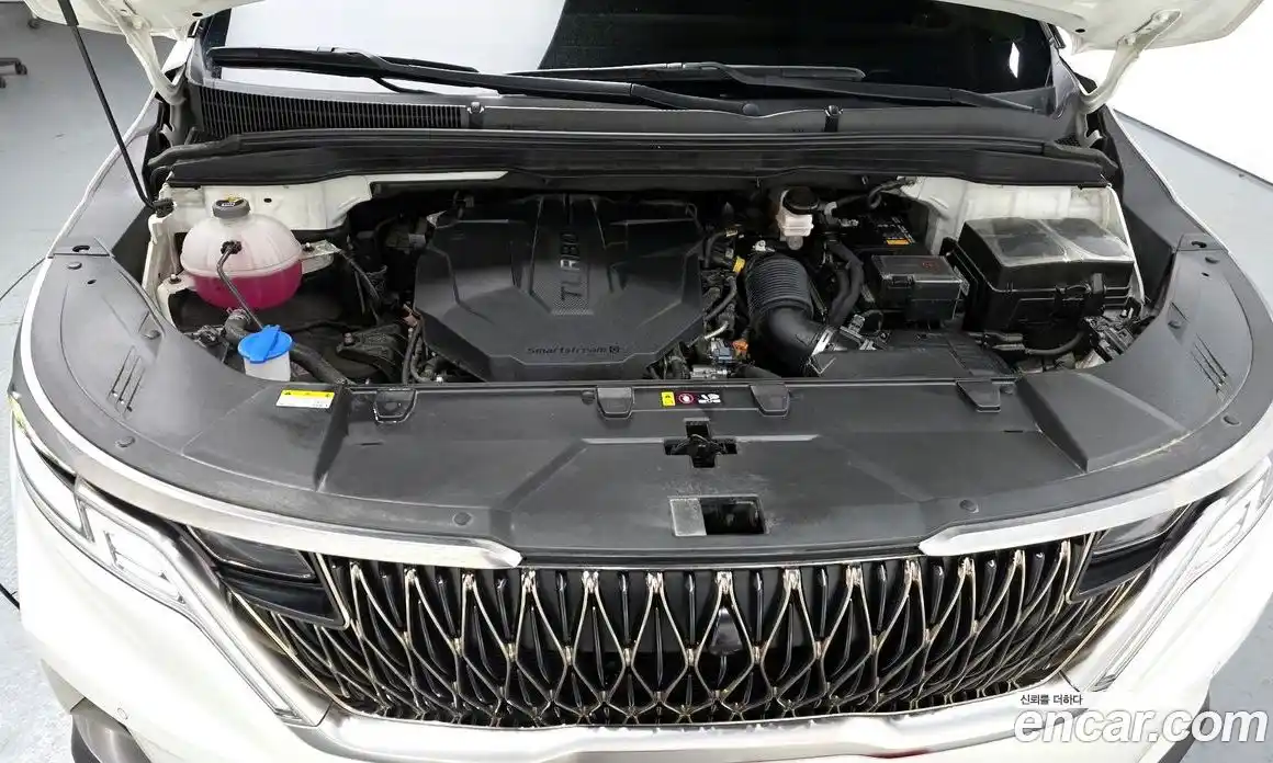 Kia Canival 2023 2.2 Автомат в Москве № 131417, фото 6