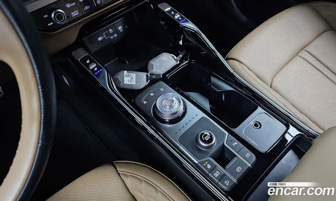 Kia Sorento 2024 1.6 Автомат в Москве № 131539, фото 2