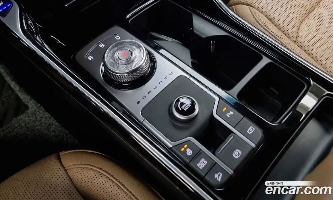 Kia Sorento 2024 1.6 Автомат в Москве № 132133, фото 4