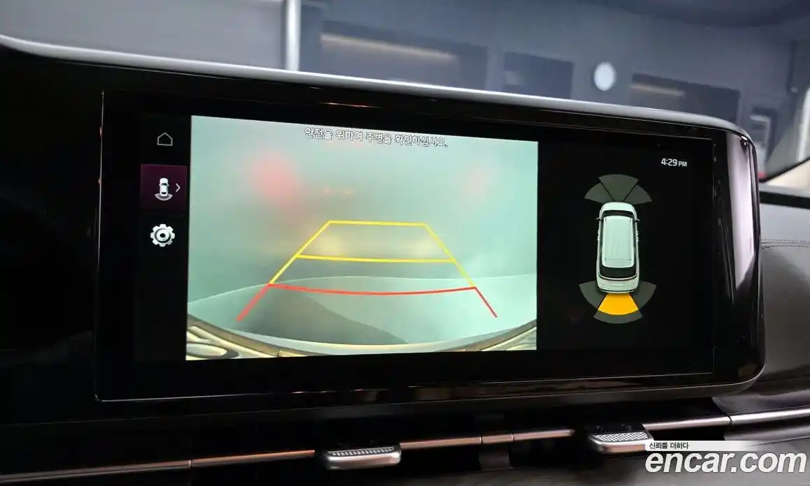 Kia Canival 2023 3.5 Автомат в Москве № 132403, фото 6