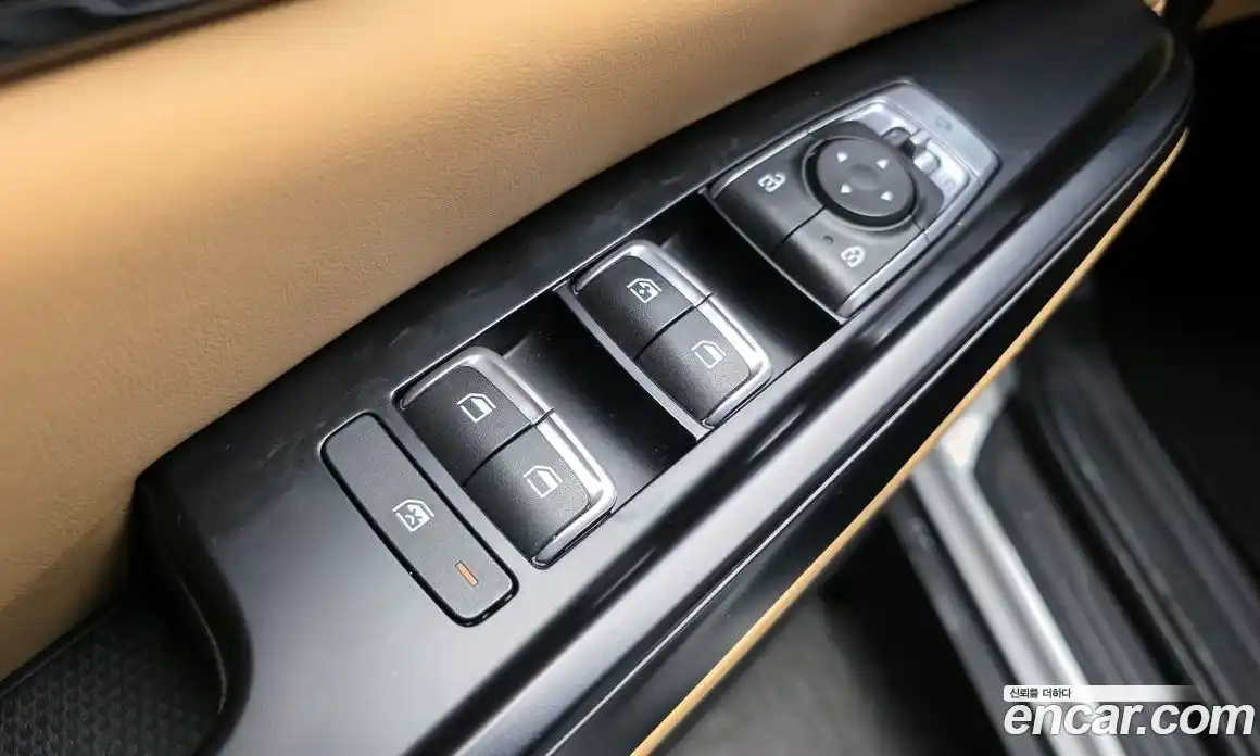 Kia Canival 2023 3.5 Автомат в Москве № 132403, фото 10