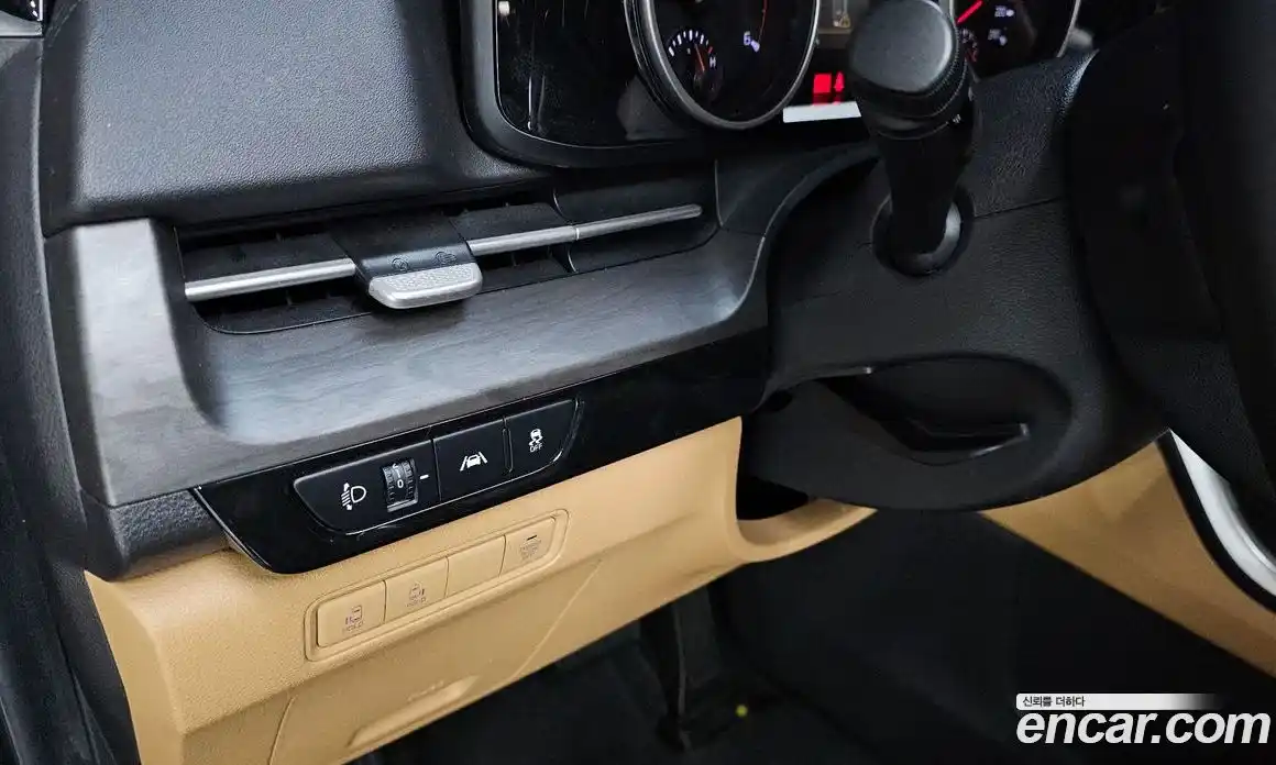 Kia Canival 2021 2.2 Автомат в Москве № 133982, фото 18