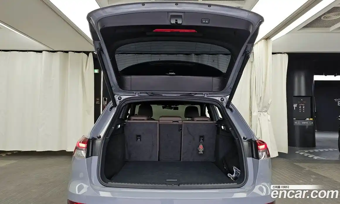 Audi Q4 e-tron 2023 0.2 Автомат в Москве № 134854, фото 15