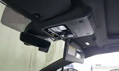 Audi Q4 e-tron 2023 0.2 Автомат в Москве № 134854, миниатюра 8